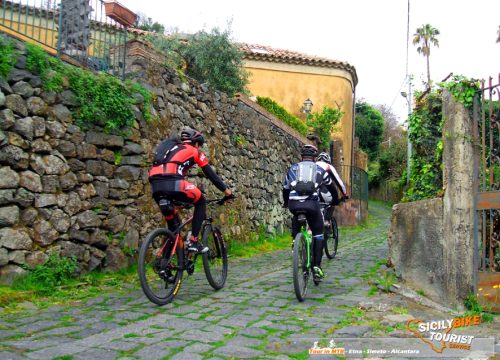 Cicloturismo Sicilia - Etna Bike Tour - © Sicily Bike Tourist Service 06